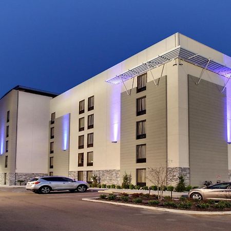 Holiday Inn Express & Suites Jackson Downtown - Coliseum By Ihg Eksteriør billede