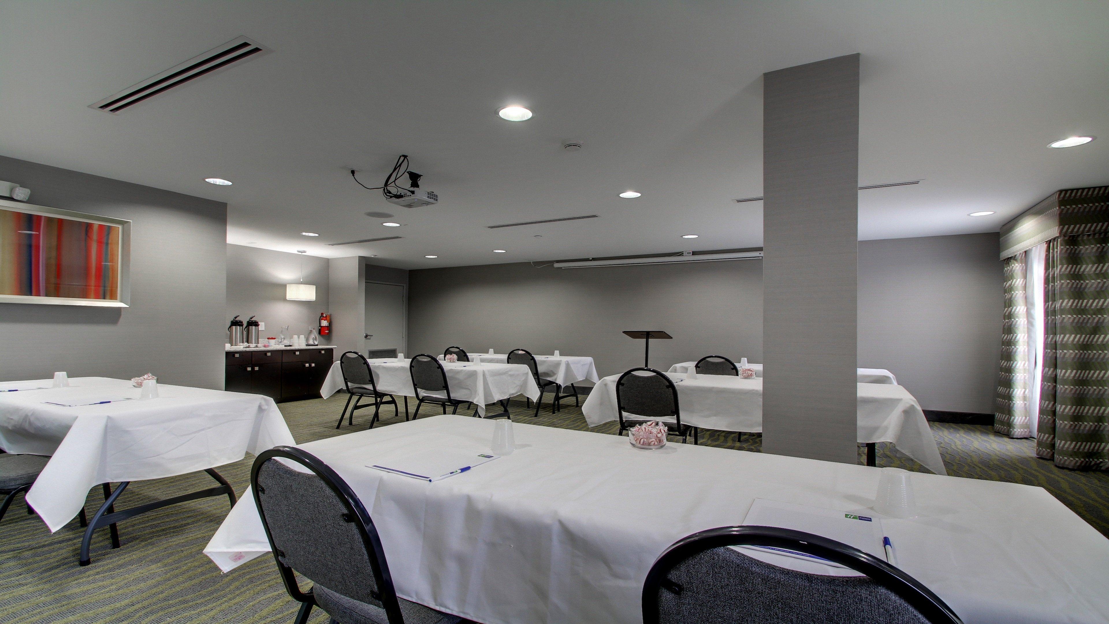 Holiday Inn Express & Suites Jackson Downtown - Coliseum By Ihg Eksteriør billede