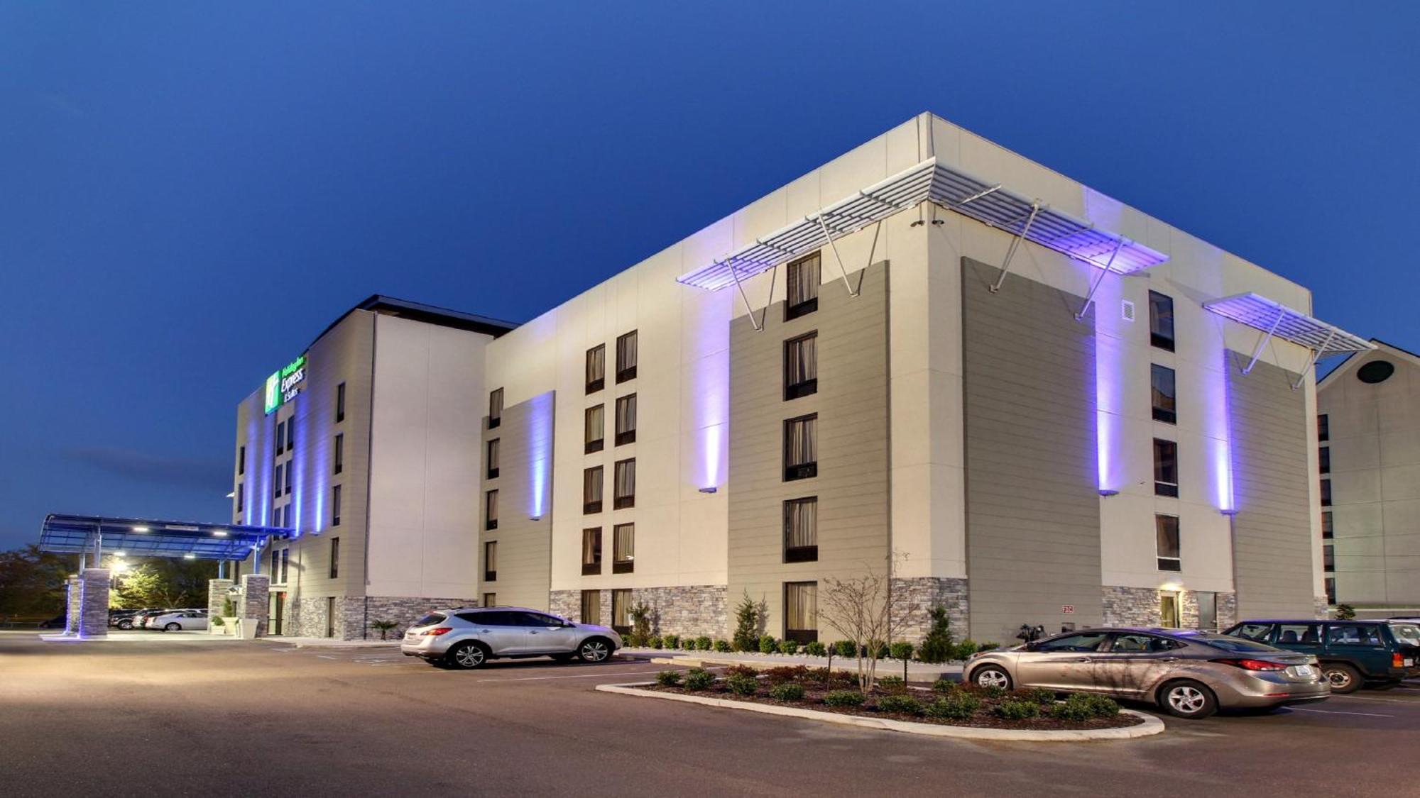 Holiday Inn Express & Suites Jackson Downtown - Coliseum By Ihg Eksteriør billede