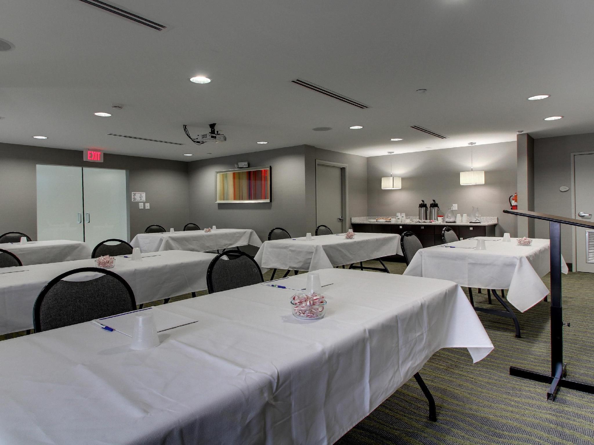 Holiday Inn Express & Suites Jackson Downtown - Coliseum By Ihg Eksteriør billede